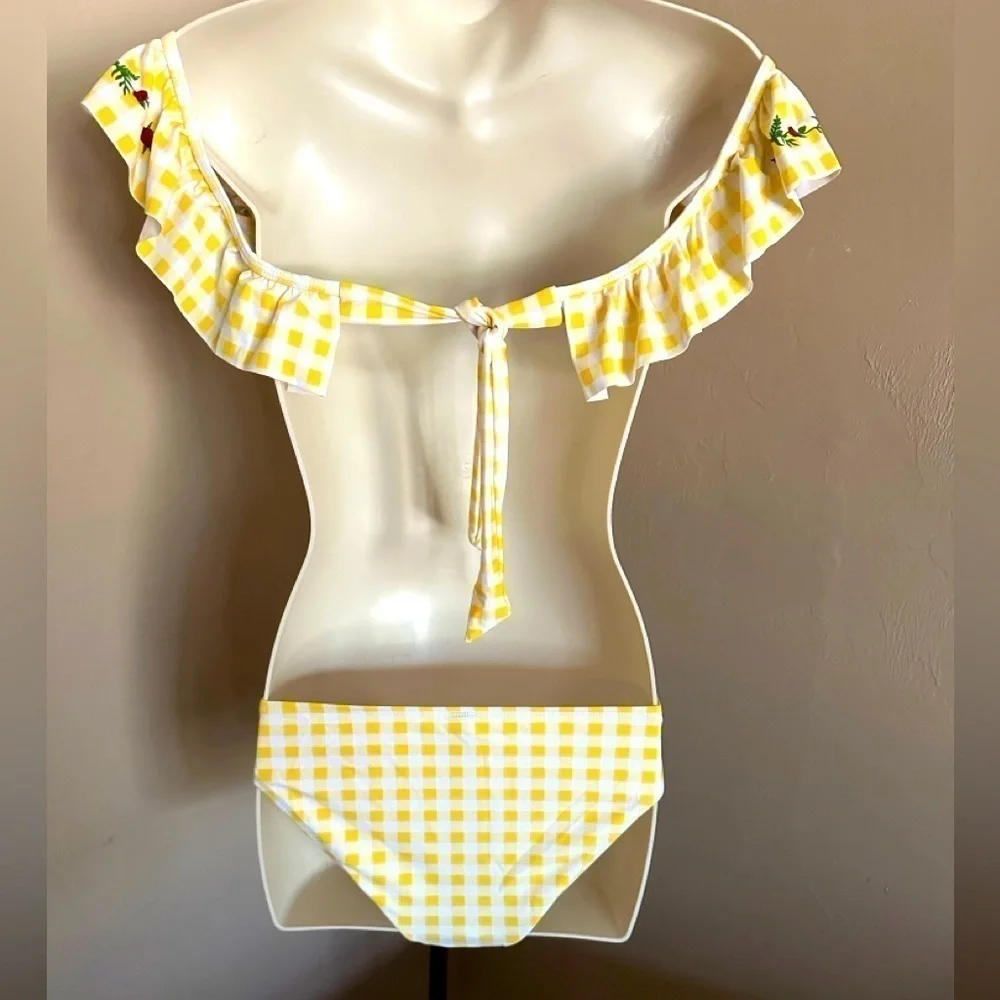 Hot Topic 2 piece bikini - Picture 4 of 6